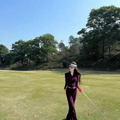 侯巧